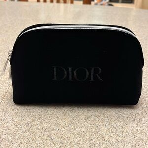 Dior cosmetic pouch with (4) samples/travel size NEW
